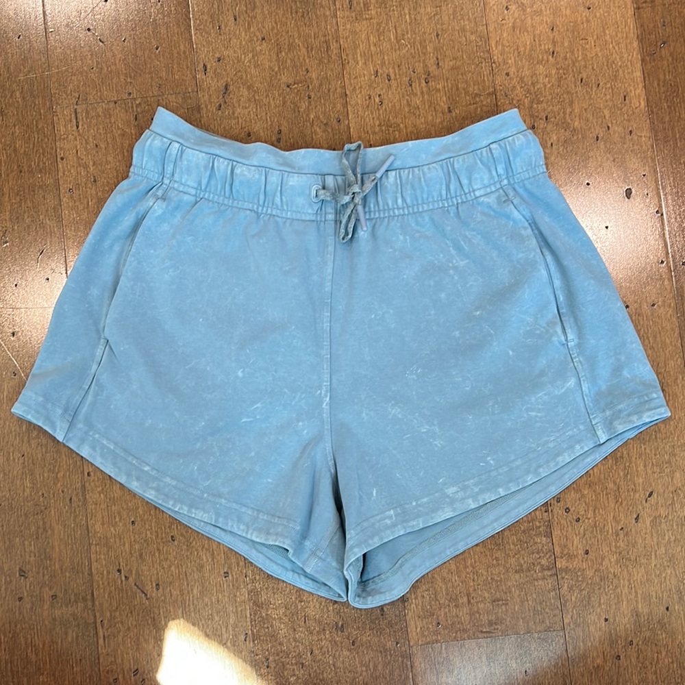 Softstreme Lululemon Shorts Blue wash size 6